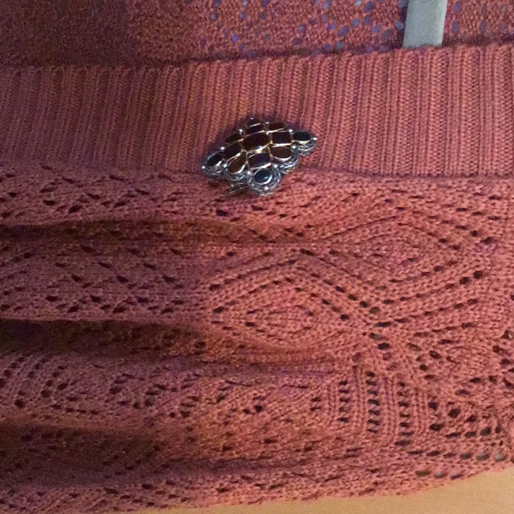 Sweater - Picture 3 of 3